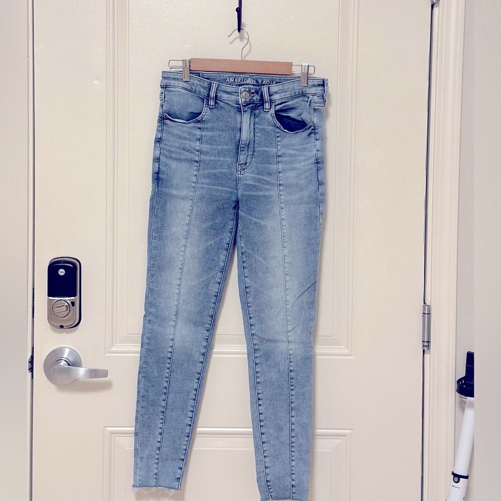 American Eagle Next Level Stretch Light Wash - Regular Length